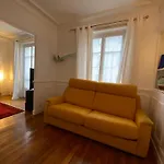 Motte Picquet théâtre Paris